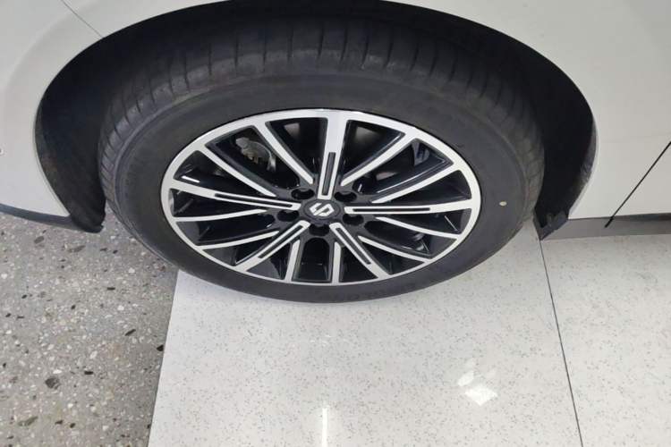 Used Leapmotor B10 2025 510 Comfort Edition Left Front Wheel Hub