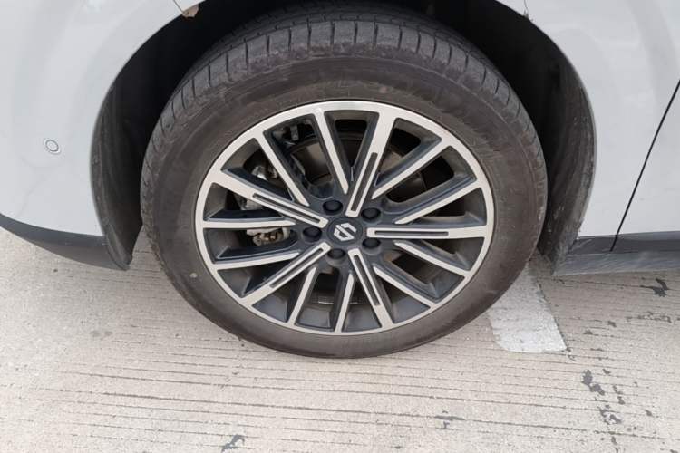Used Leapmotor B10 2025 510 Joyful Edition Left Front Wheel Hub