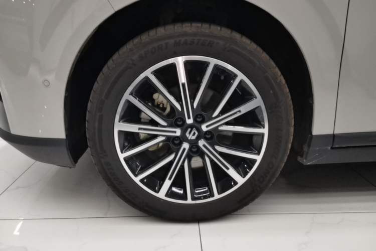 Used Leapmotor B10 2025 510 Joyful Edition Left Front Wheel Hub