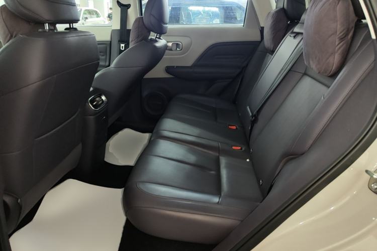 Used Leapmotor B10 2025 510 Joyful Edition Left Rear Seat