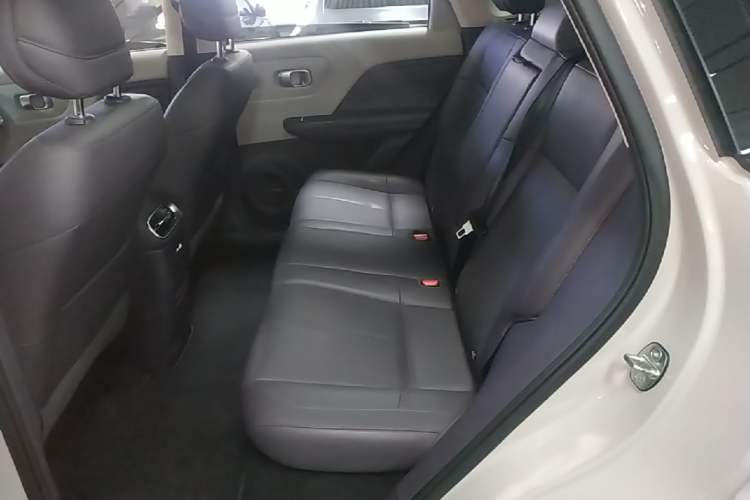 Used Leapmotor B10 2025 510 Joyful Edition Left Rear Seat