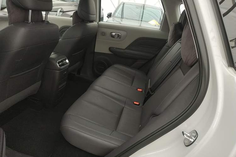 Used Leapmotor B10 2025 510 Joyful Edition Left Rear Seat