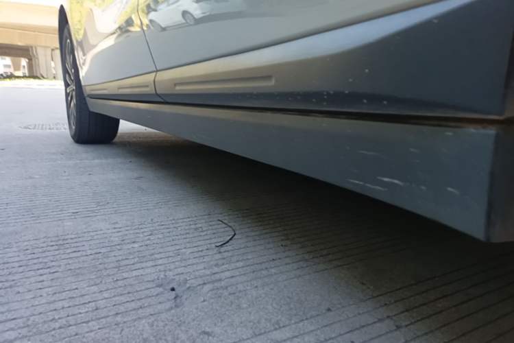 Used Leapmotor B10 2025 510 Joyful Edition Left Side Sill