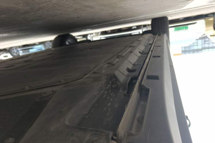 Used Leapmotor B10 2025 600 Joyful Edition Left Side Sill