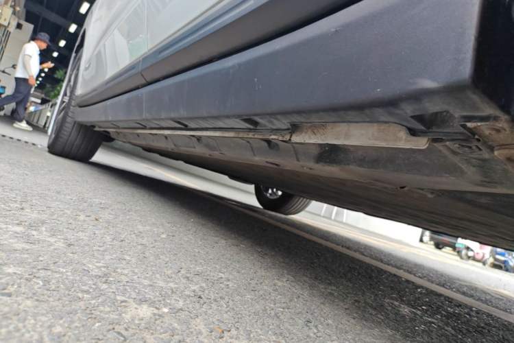 Used Leapmotor B10 2025 510 Joyful Edition Left Side Sill