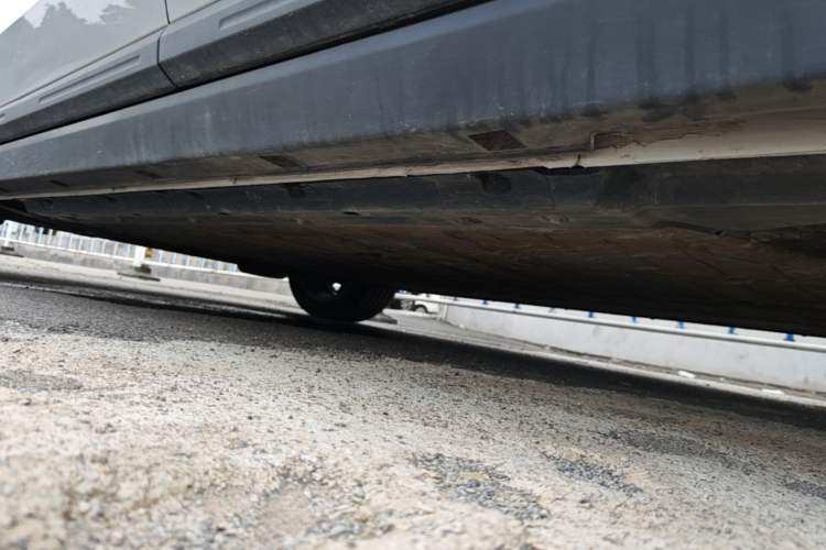 Used Leapmotor B10 2025 510 Joyful Edition Left Side Sill