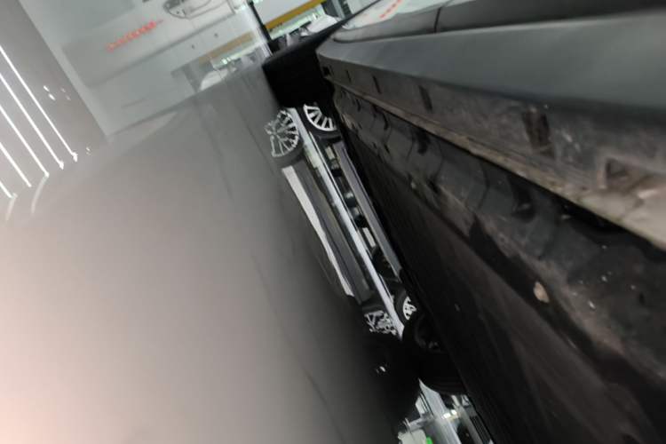 Used Leapmotor B10 2025 510 Joyful Edition Left Side Sill