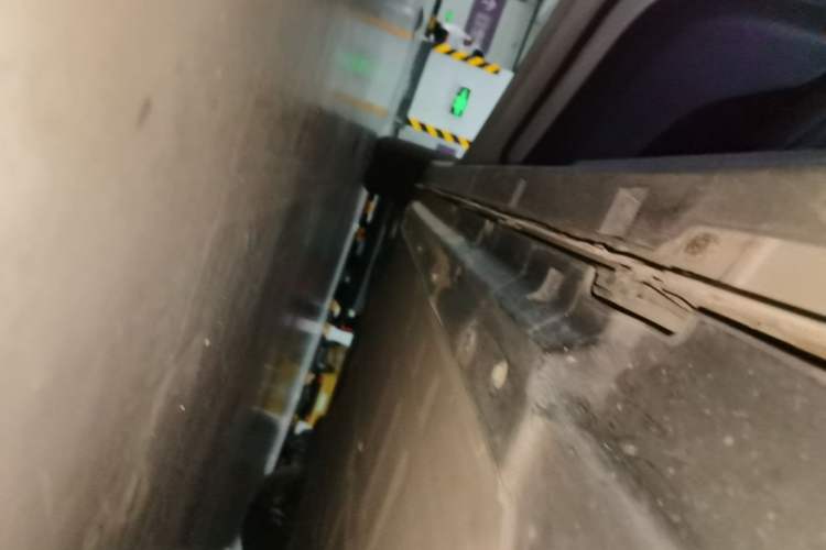 Used Leapmotor B10 2025 510 Joyful Edition Left Side Sill