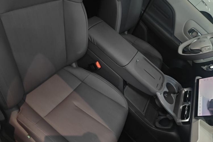 Used Leapmotor B10 2025 510 Comfort Edition Right Front Seat