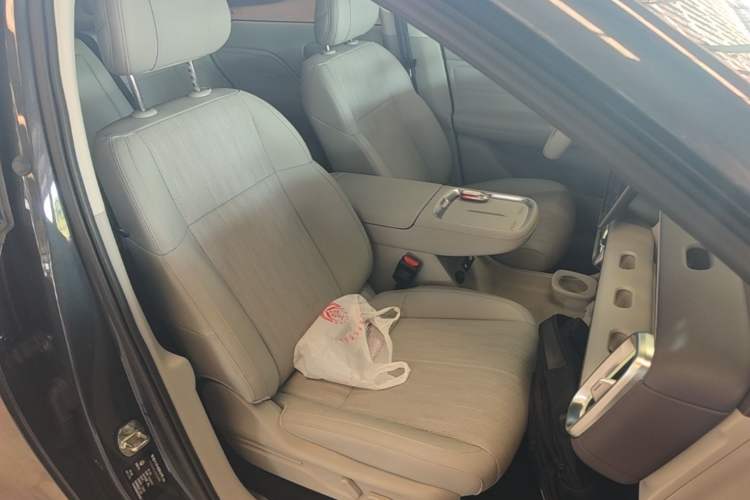 Used Leapmotor B10 2025 510 Joyful Edition Right Front Seat