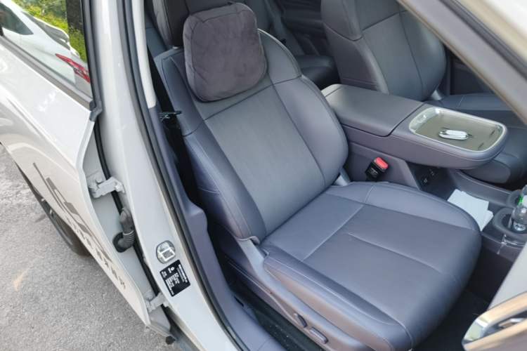 Used Leapmotor B10 2025 510 Joyful Edition Right Front Seat
