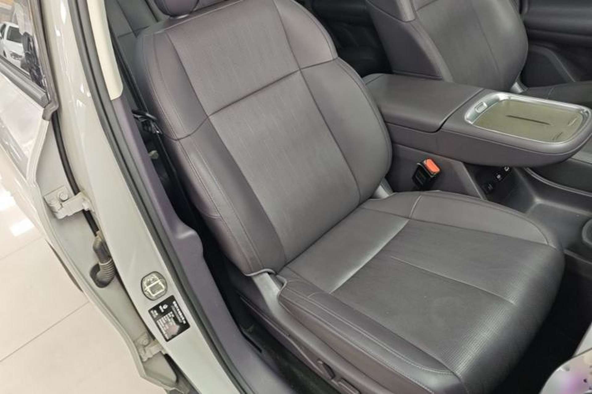 Used Leapmotor B10 2025 510 Joyful Edition Right Front Seat