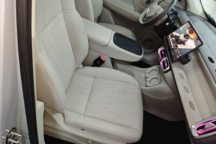 Used Leapmotor B10 2025 510 Joyful Edition Right Front Seat