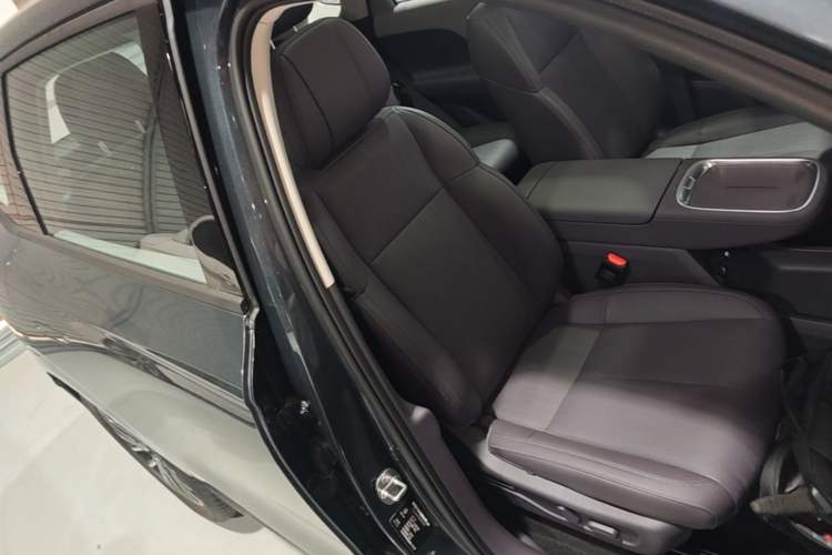 Used Leapmotor B10 2025 510 Joyful Edition Right Front Seat