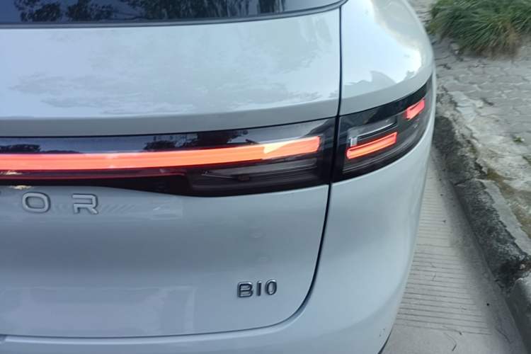 Used Leapmotor B10 2025 510 Joyful Edition Right Rear Taillight