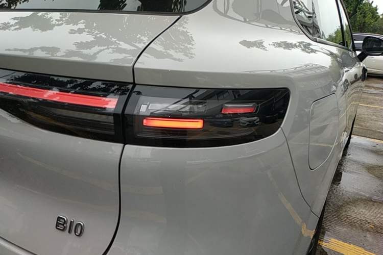 Used Leapmotor B10 2025 600 LiDAR Version Right Rear Taillight