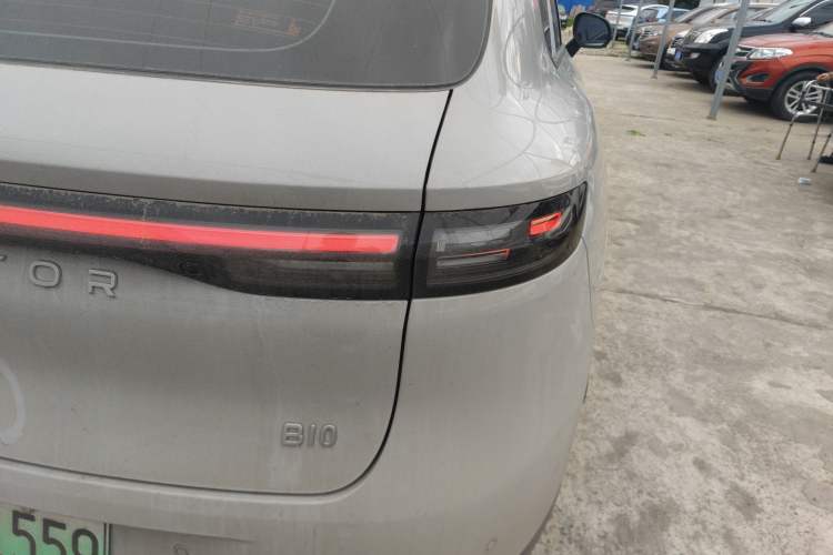 Used Leapmotor B10 2025 510 Joyful Edition Right Rear Taillight