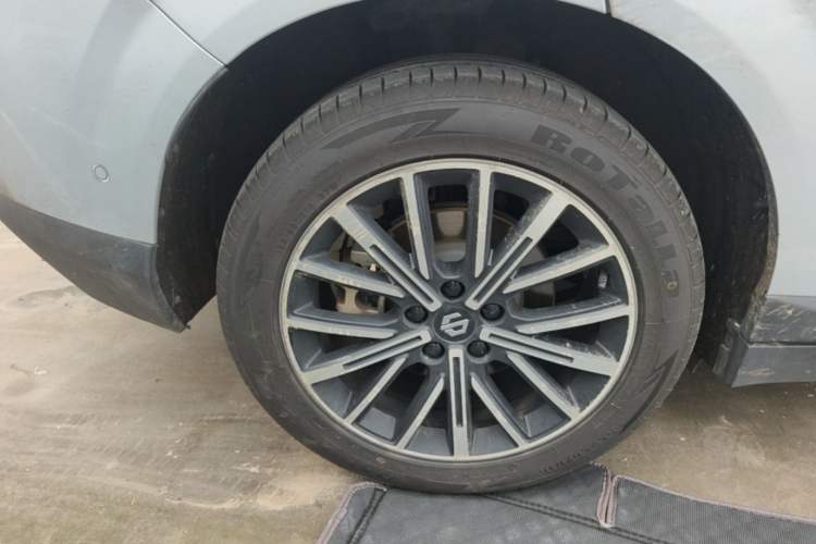 Used Leapmotor B10 2025 600 Joyful Edition Right Rear Wheel Hub