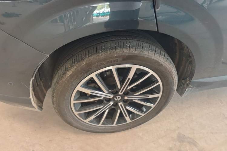 Used Leapmotor B10 2025 510 Joyful Edition Right Rear Wheel Hub