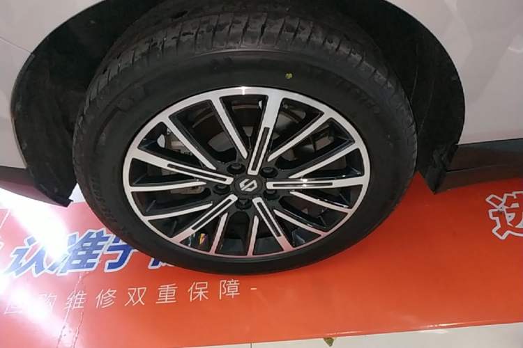 Used Leapmotor B10 2025 510 Joyful Edition Right Rear Wheel Hub