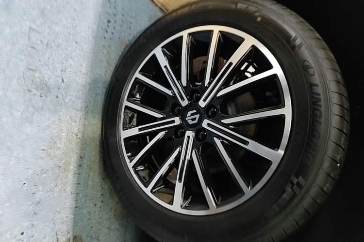 Used Leapmotor B10 2025 510 Joyful Edition Right Rear Wheel Hub
