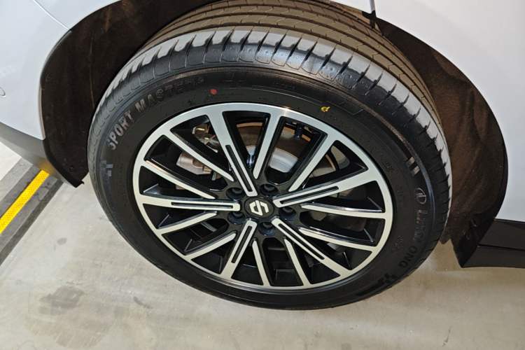 Used Leapmotor B10 2025 510 Joyful Edition Right Rear Wheel Hub