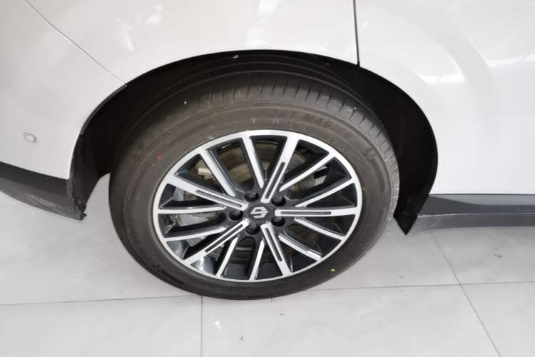 Used Leapmotor B10 2025 510 Joyful Edition Right Rear Wheel Hub