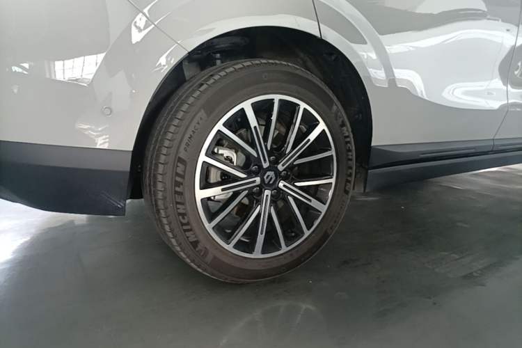 Used Leapmotor B10 2025 600 LiDAR Version Right Rear Wheel Hub