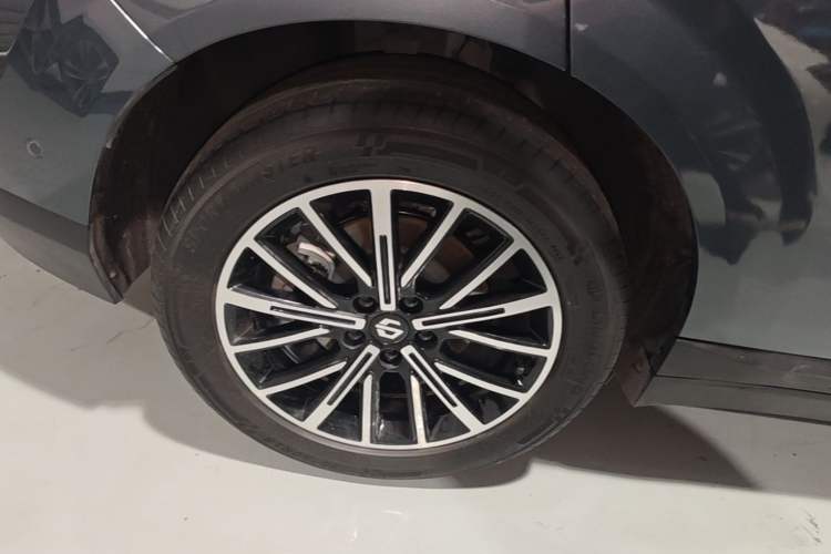 Used Leapmotor B10 2025 510 Joyful Edition Right Rear Wheel Hub