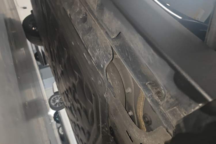 Used Leapmotor B10 2025 510 Comfort Edition Right Side Sill