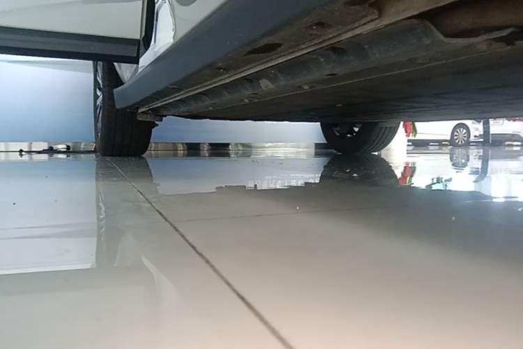 Used Leapmotor B10 2025 510 Joyful Edition Right Side Sill