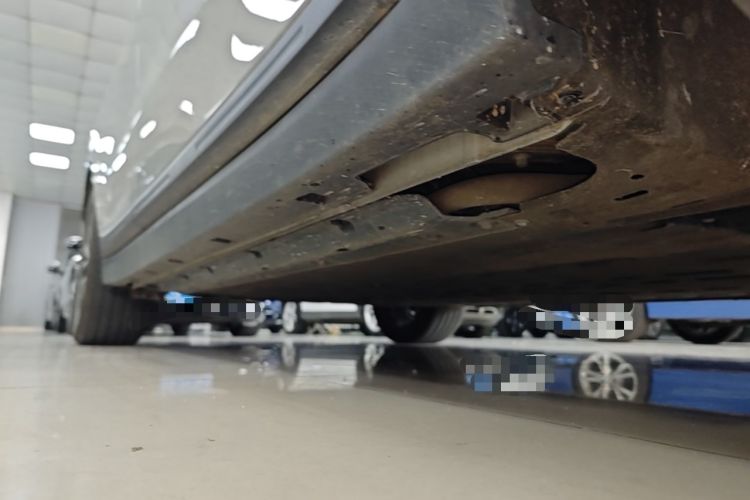 Used Leapmotor B10 2025 510 Joyful Edition Right Side Sill