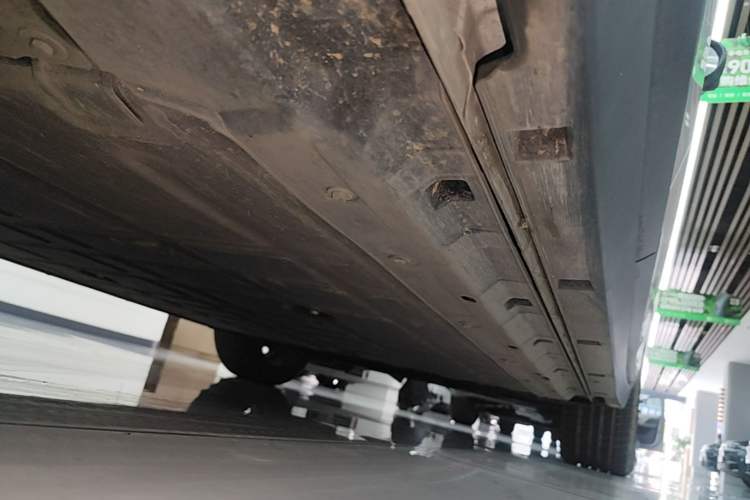 Used Leapmotor B10 2025 510 Joyful Edition Right Side Sill