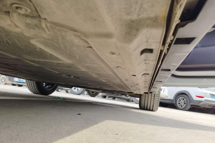 Used Leapmotor B10 2025 510 Joyful Edition Right Side Sill