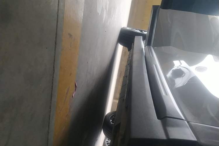 Used Leapmotor B10 2025 510 Joyful Edition Right Side Sill