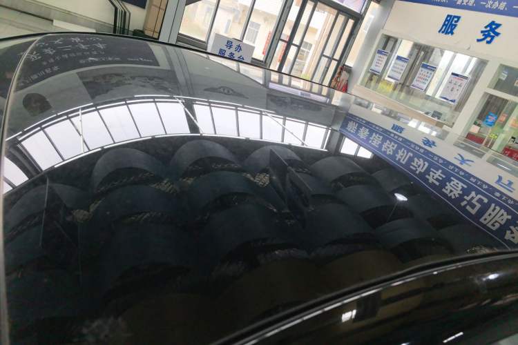 Used Leapmotor B10 2025 510 Joyful Edition Roof