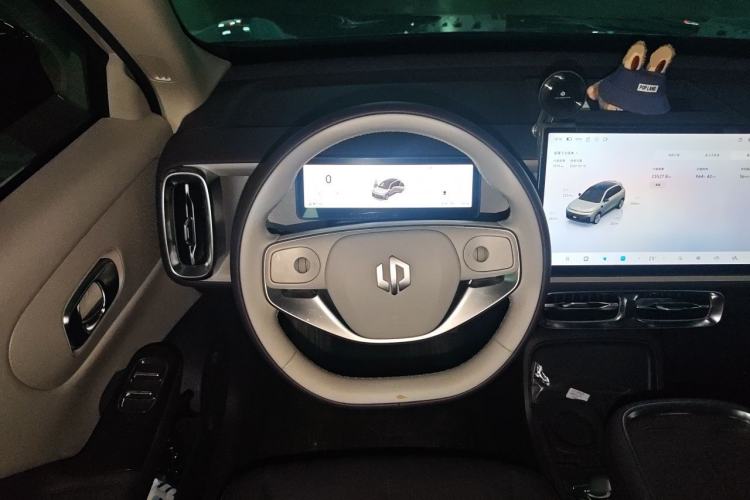 Used Leapmotor B10 2025 600 LiDAR Version Steering Wheel