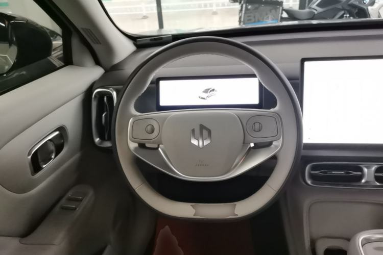 Used Leapmotor B10 2025 600 LiDAR Version Steering Wheel