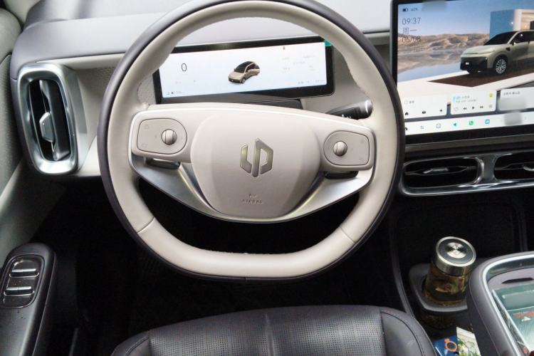 Used Leapmotor B10 2025 510 Joyful Edition Steering Wheel