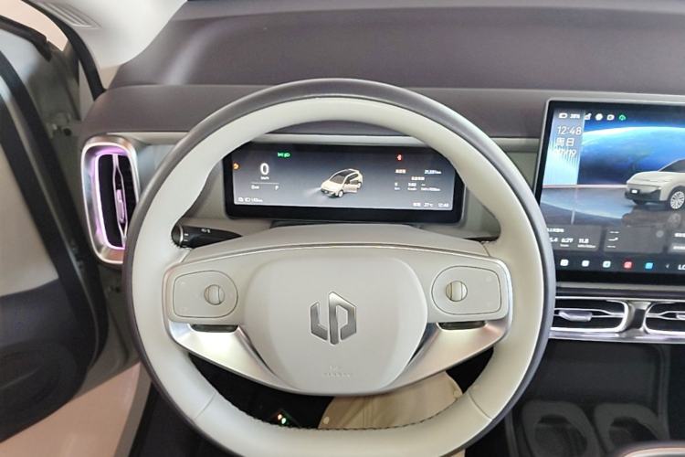 Used Leapmotor B10 2025 510 Joyful Edition Steering Wheel
