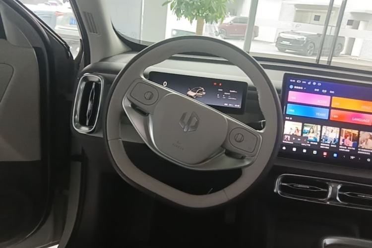 Used Leapmotor B10 2025 510 Joyful Edition Steering Wheel