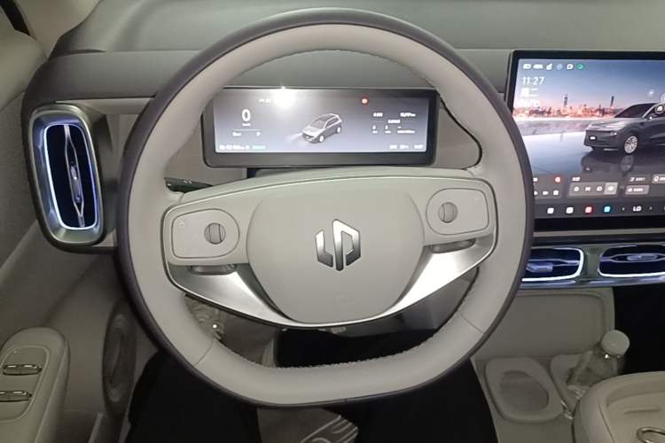 Used Leapmotor B10 2025 600 Joyful Edition Steering Wheel