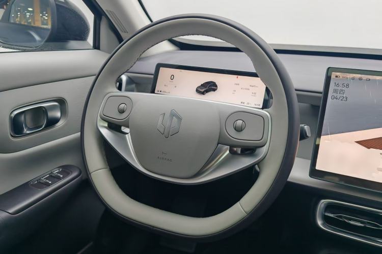 Used Leapmotor B10 2025 510 Joyful Edition Steering Wheel