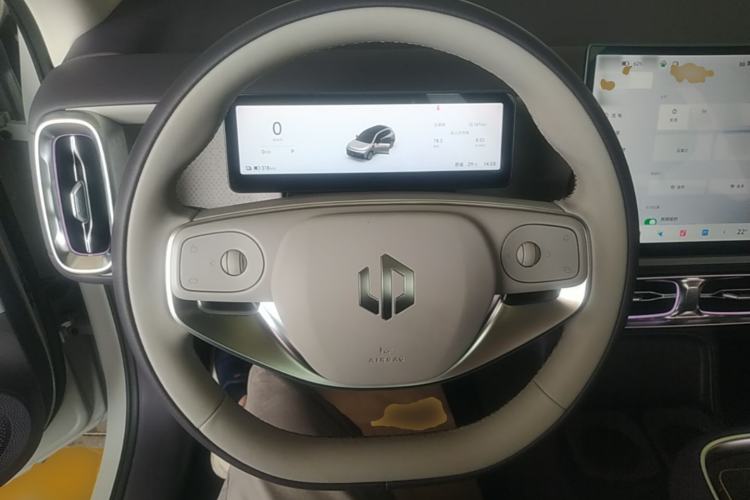 Used Leapmotor B10 2025 510 Joyful Edition Steering Wheel