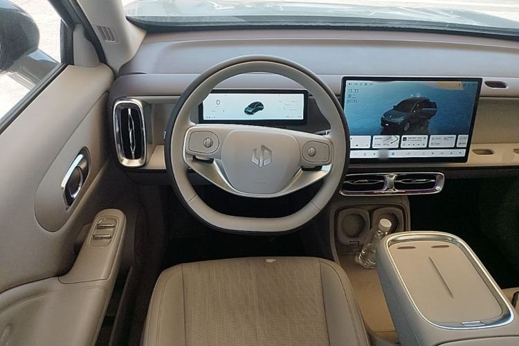 Used Leapmotor B10 2025 510 LiDAR Version Steering Wheel