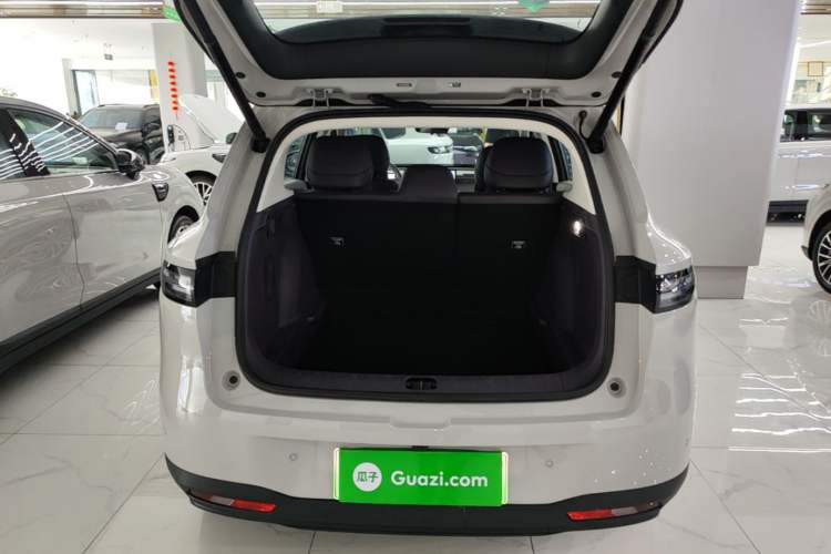 Used Leapmotor B10 2025 510 Joyful Edition Trunk