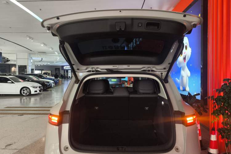 Used Leapmotor B10 2025 510 Joyful Edition Trunk