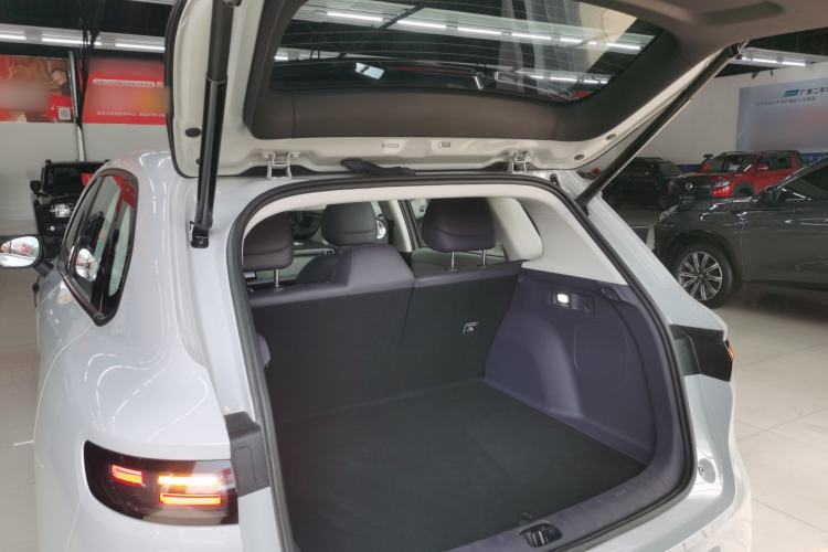 Used Leapmotor B10 2025 510 Joyful Edition Trunk