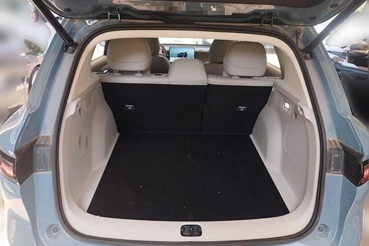 Used Leapmotor B10 2025 510 LiDAR Version Trunk