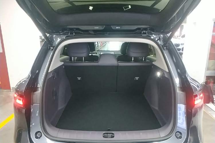 Used Leapmotor B10 2025 510 Joyful Edition Trunk